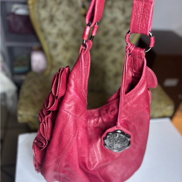 Vince Camuto Vintage Elegant Red Leather with flower side Women's Bag - Picture 14 of 14